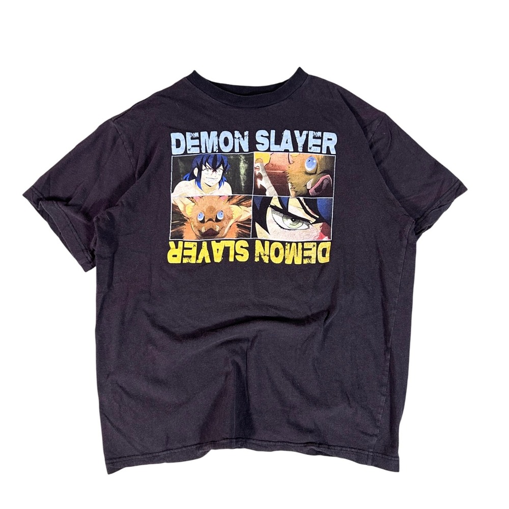 Demon‎ Slayer Anime Graphic T-Shirt Medium